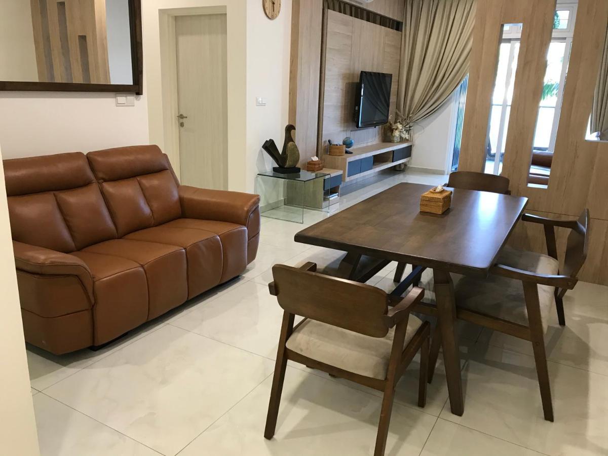 Rebec 5Pax At Aeon,Toppen,Ikea Tebrau Apartment Джохор Бахру Екстериор снимка