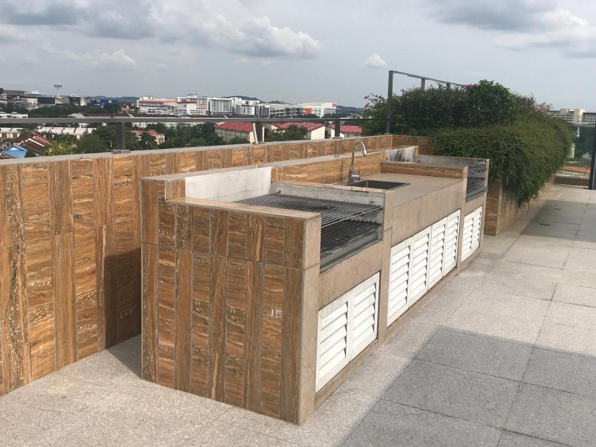 Rebec 5Pax At Aeon,Toppen,Ikea Tebrau Apartment Джохор Бахру Екстериор снимка